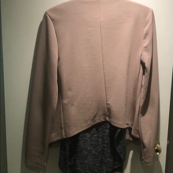 Beige crop blazer - Picture 5 of 5